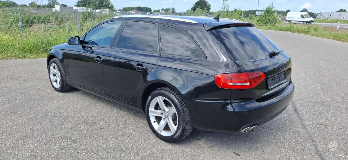 Audi A4, 2.0 l., Универсал