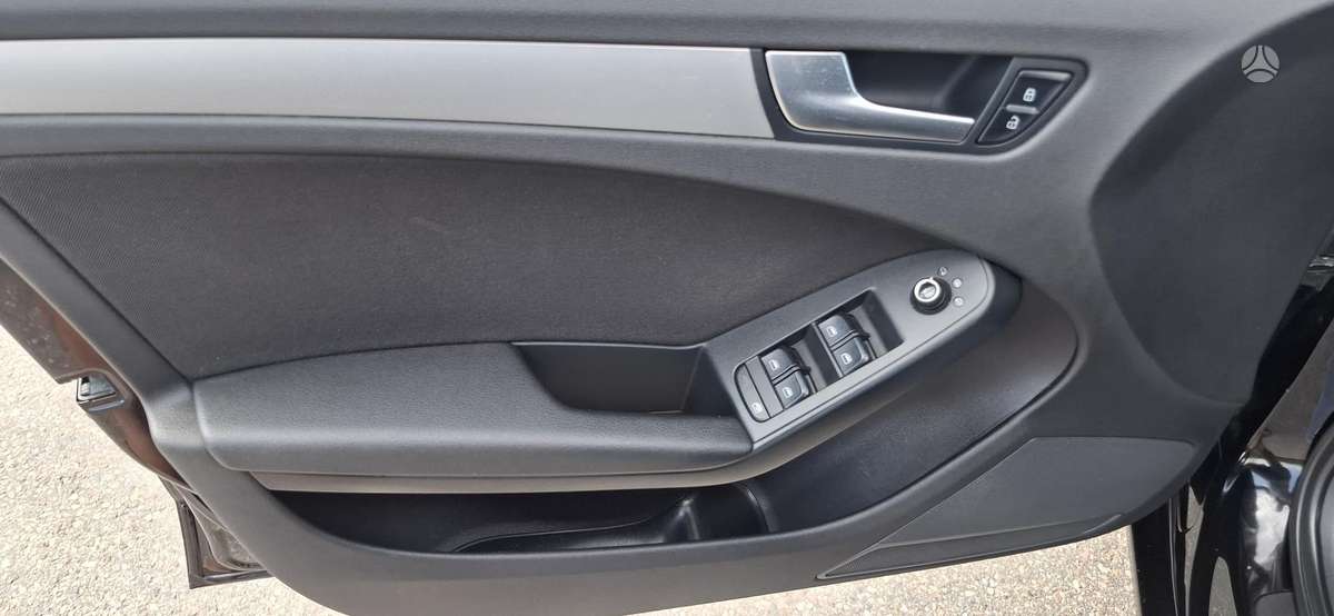 Audi A4, 2.0 l., Универсал