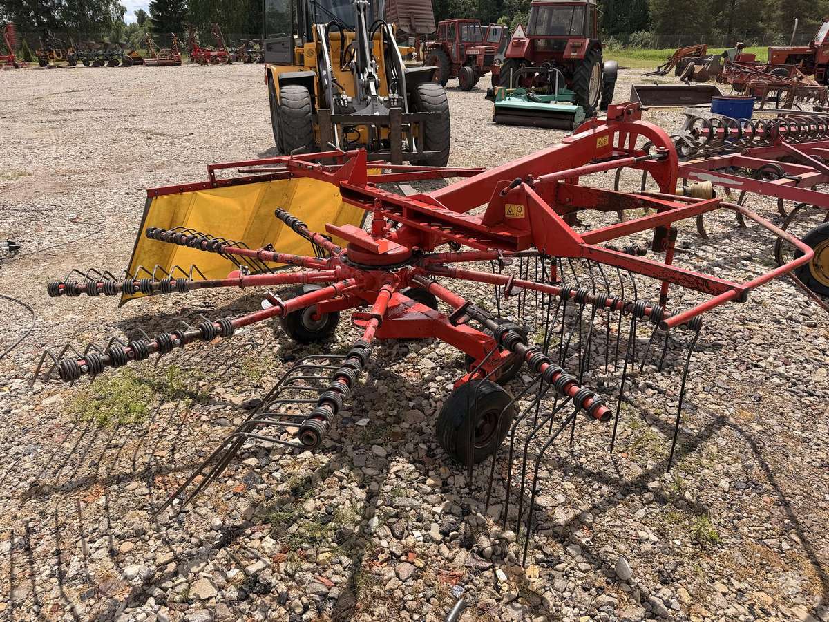 Galfre AG 350/10, grėbliai