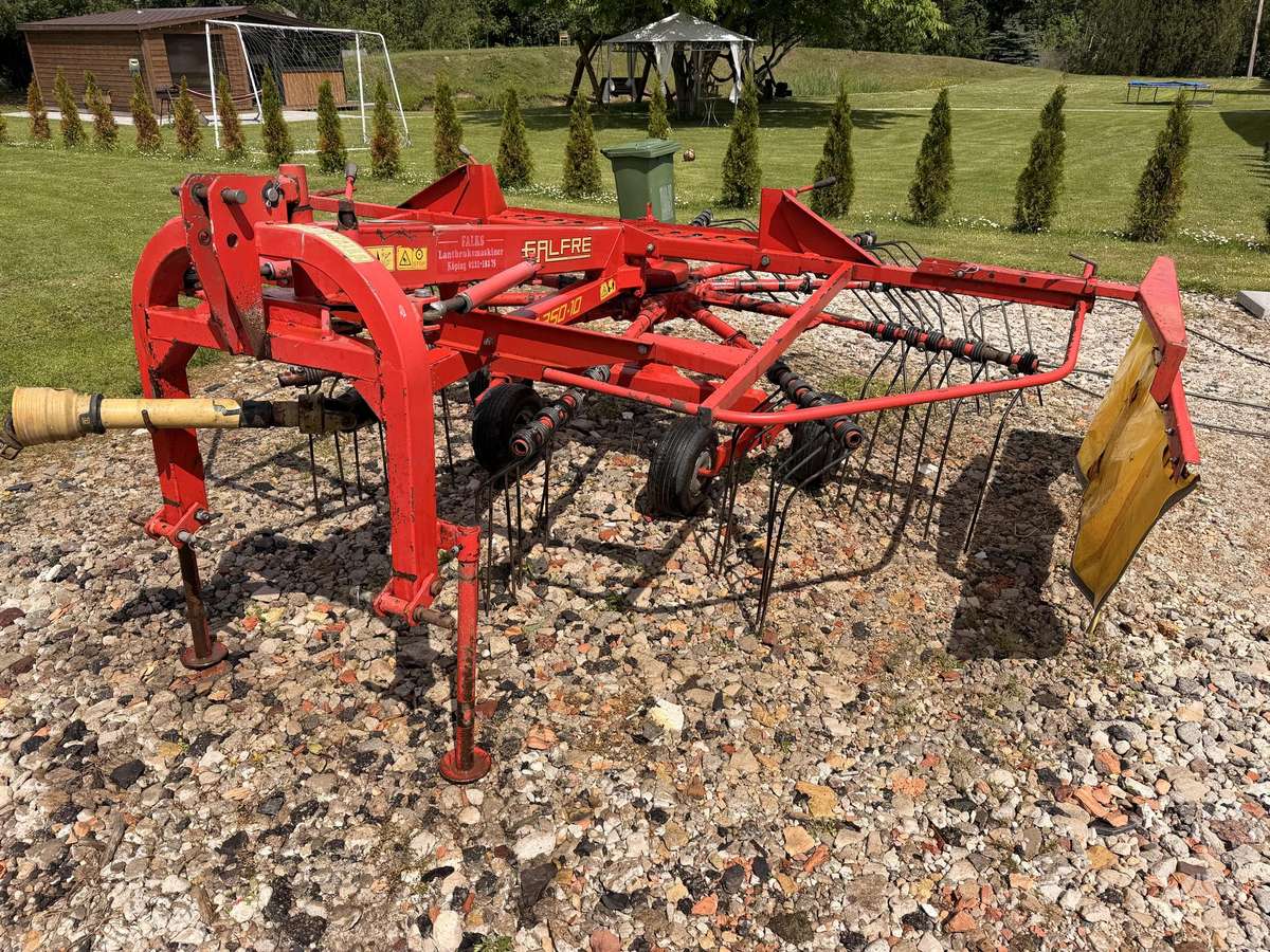 Galfre AG 350/10, grėbliai
