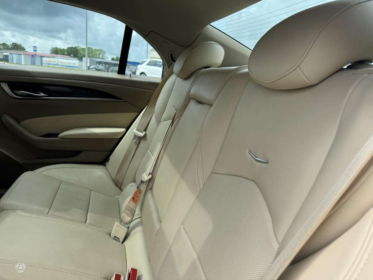 Cadillac CTS, 2.0 l., Седан