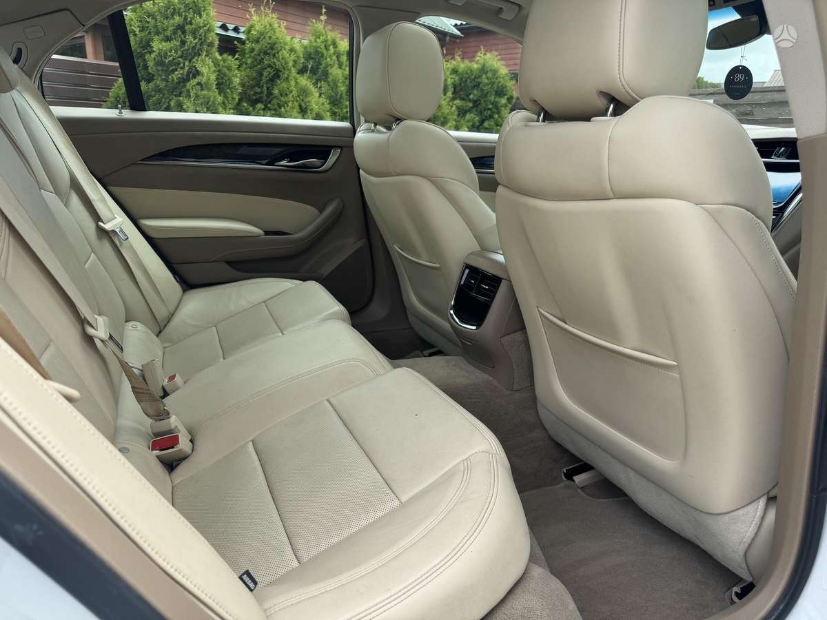 Cadillac CTS, 2.0 l., Седан