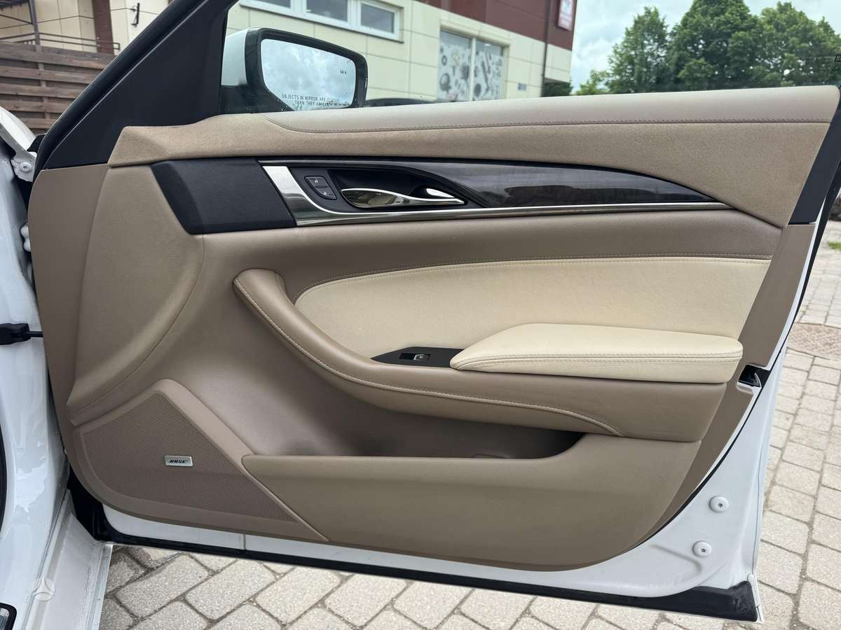 Cadillac CTS, 2.0 l., Седан