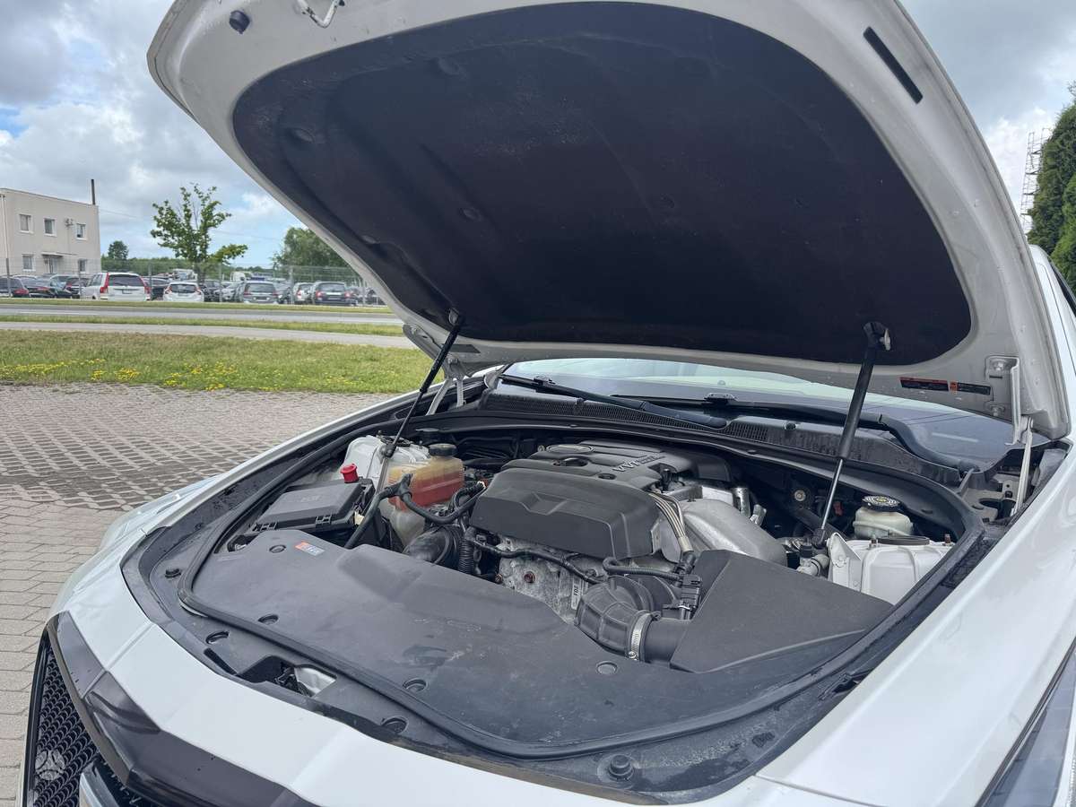 Cadillac CTS, 2.0 l., Седан