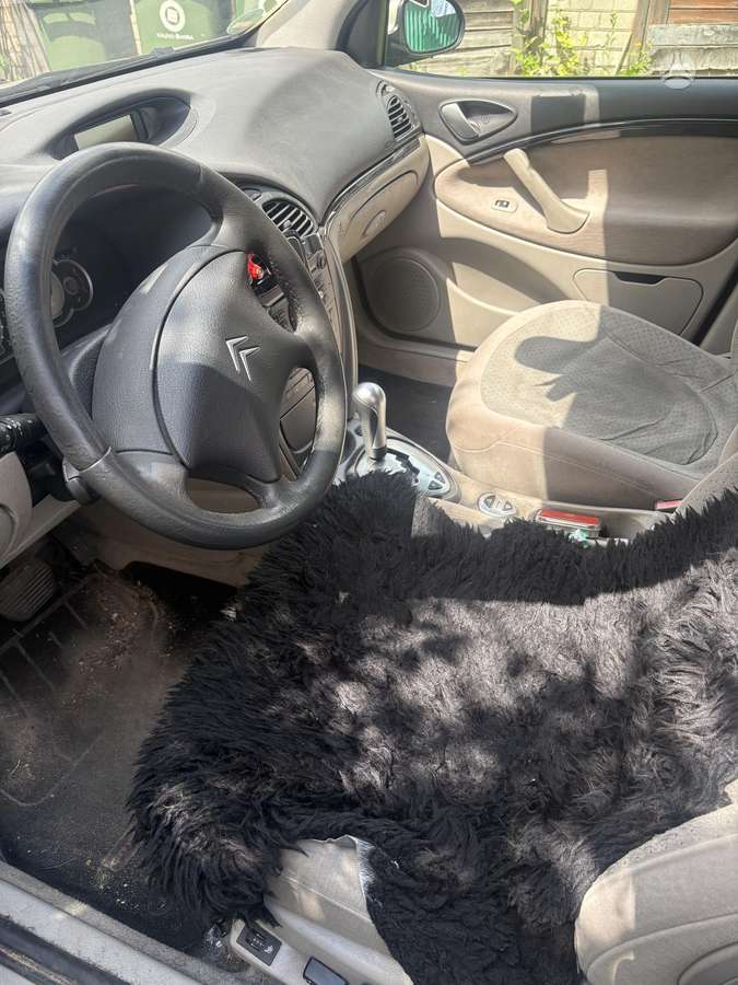 Citroen C5, 2.0 l., Седан