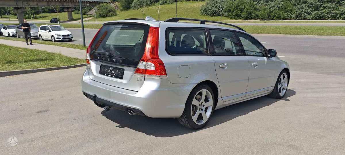 Volvo V70, 2.0 l., Универсал