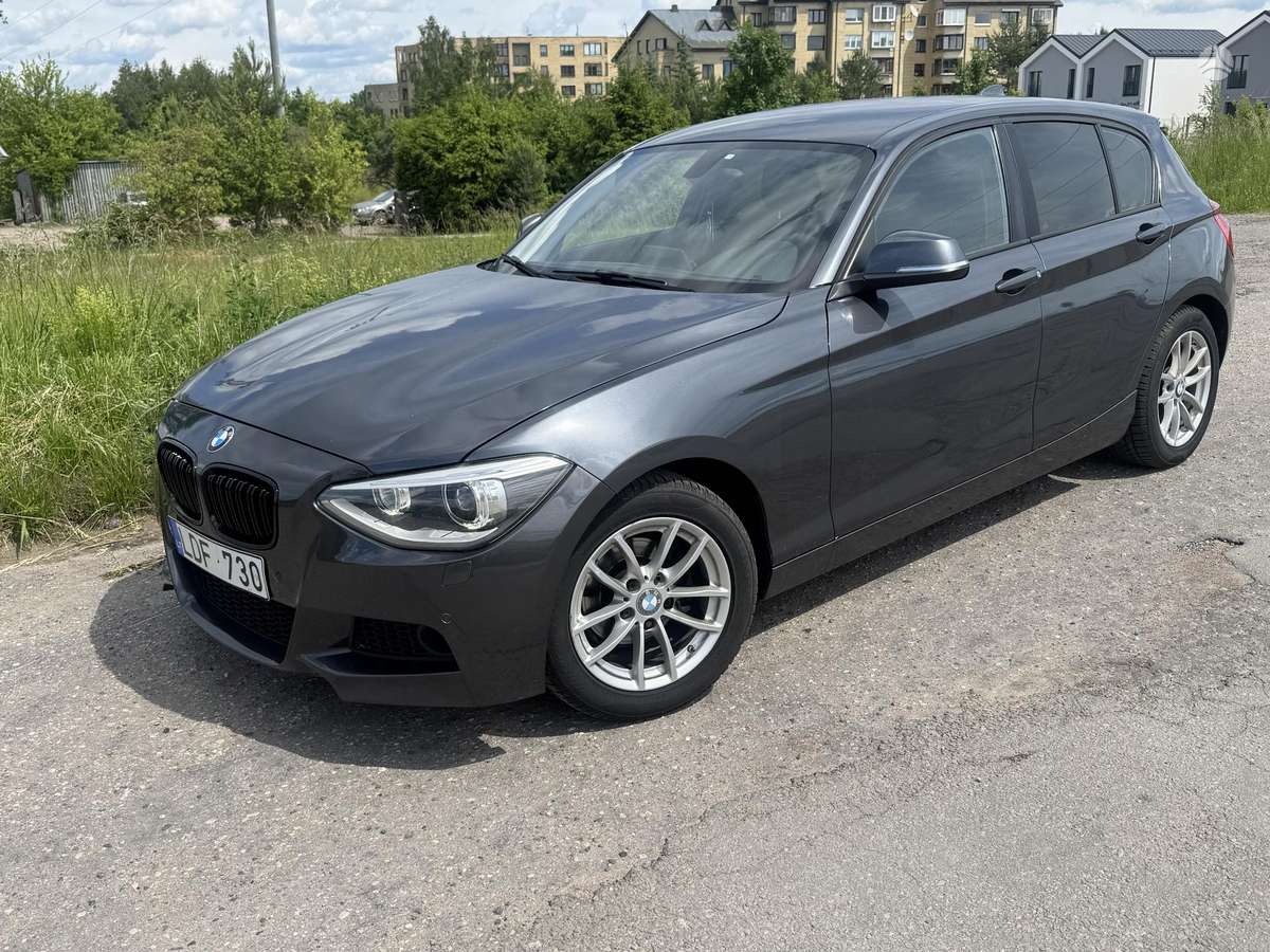 BMW 118, 2.0 l., hatchback