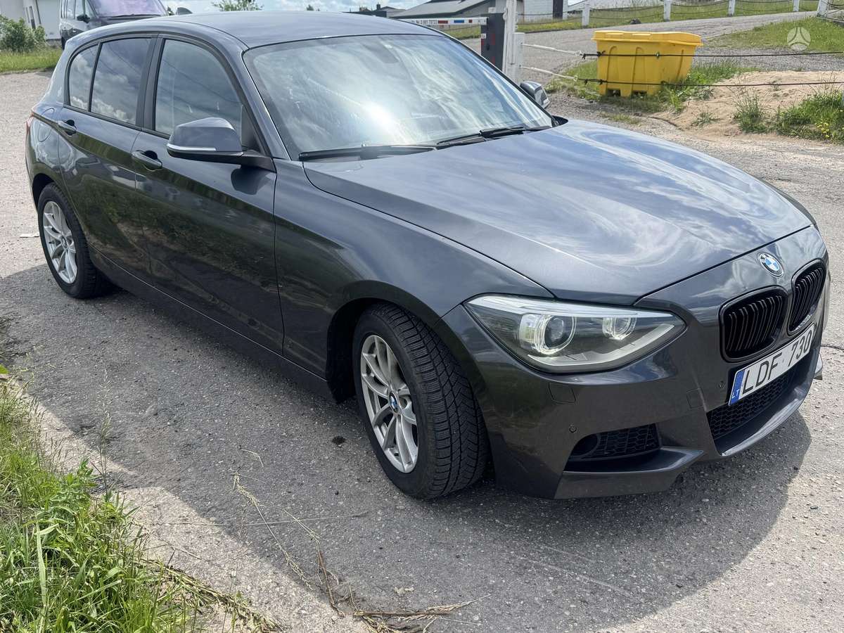 BMW 118, 2.0 l., hatchback