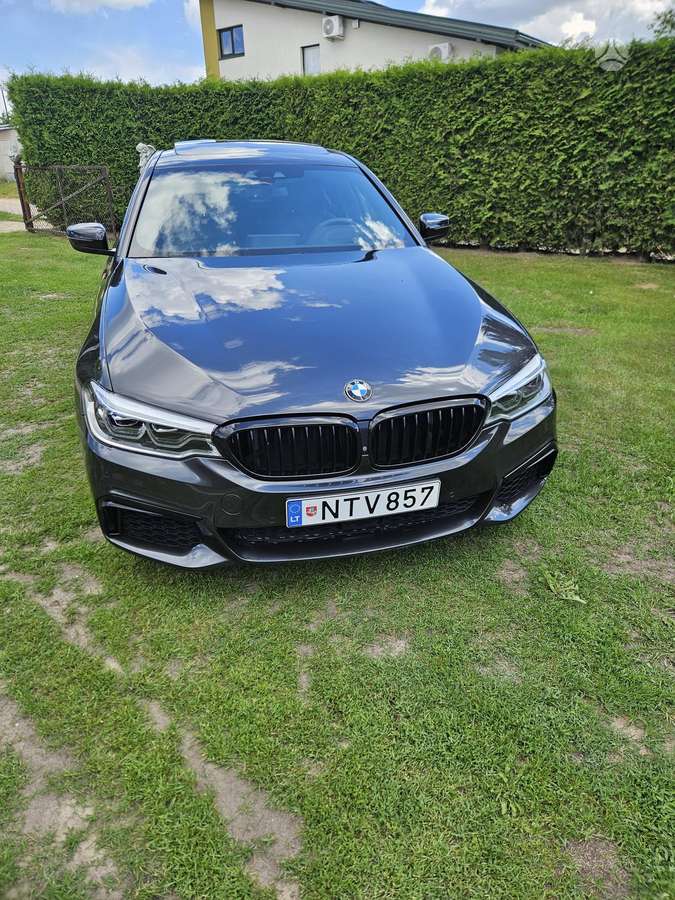 BMW M550, 4.4 l., Седан