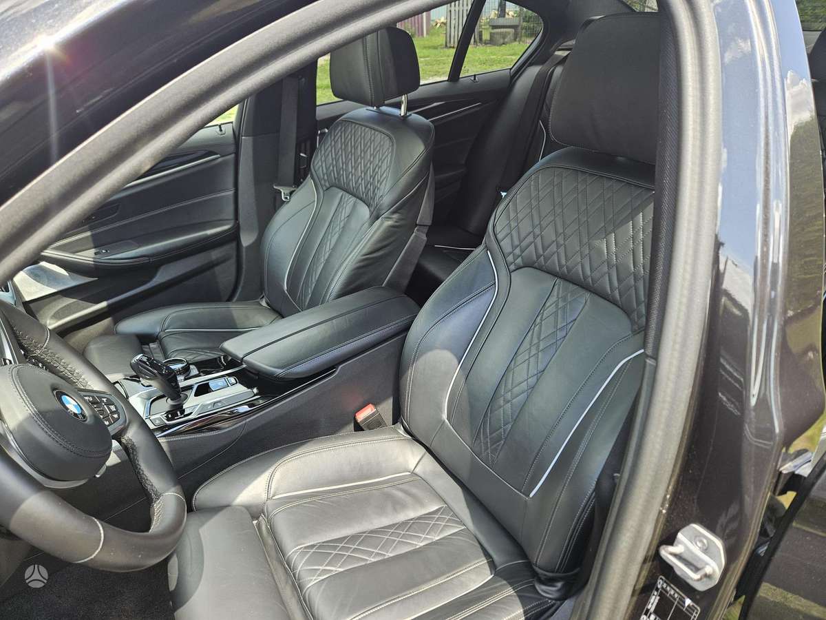BMW M550, 4.4 l., Седан