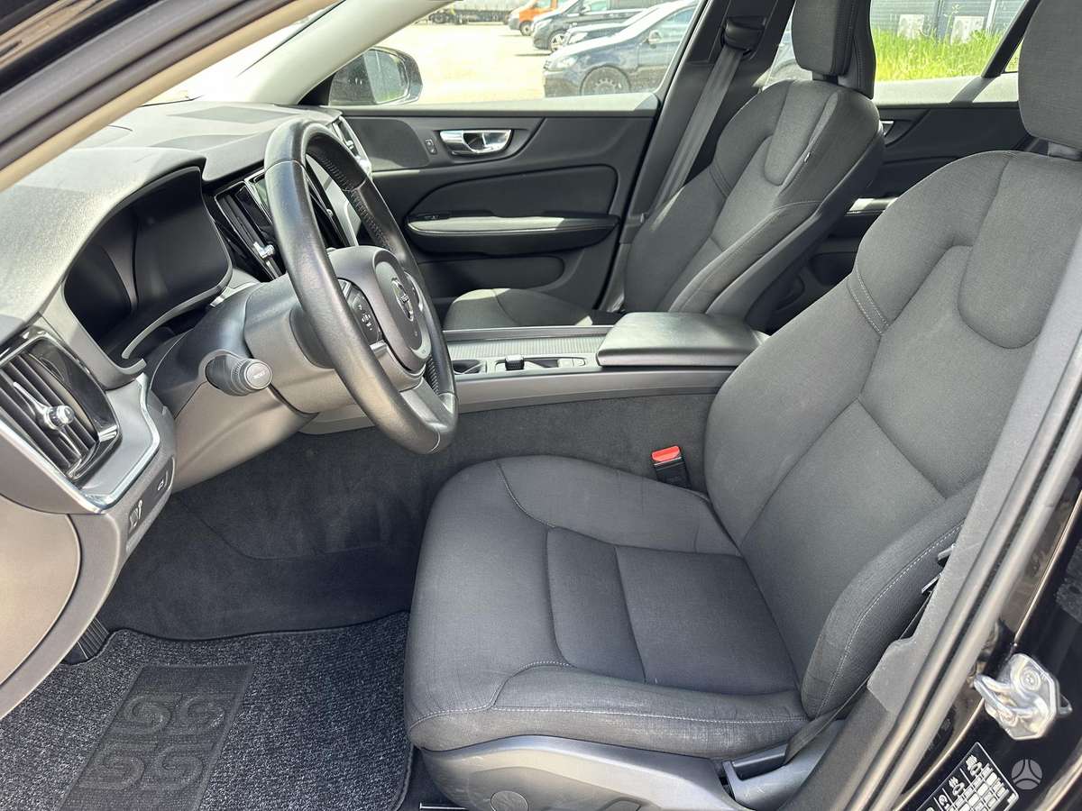 Volvo V60, 2.0 l., Универсал