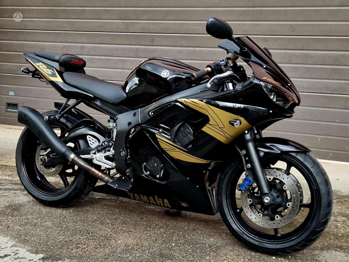 Yamaha R6 600cc, superbikes