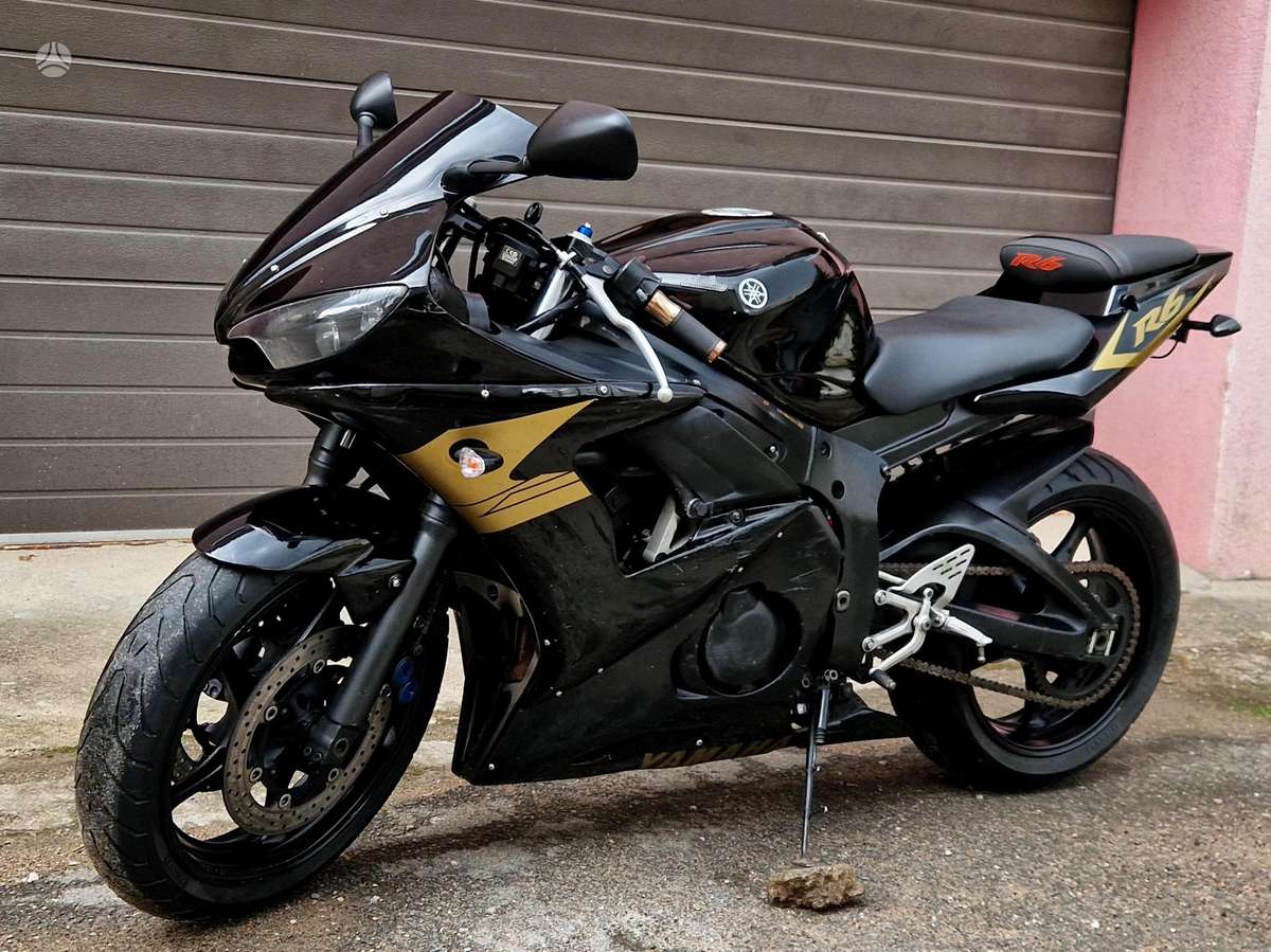 Yamaha R6 600cc, superbikes