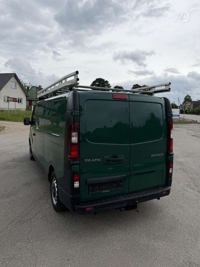 Renault Trafic - 10