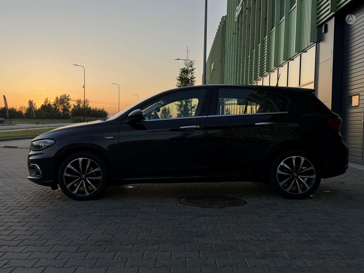 Fiat Tipo, 1.6 l., hatchback