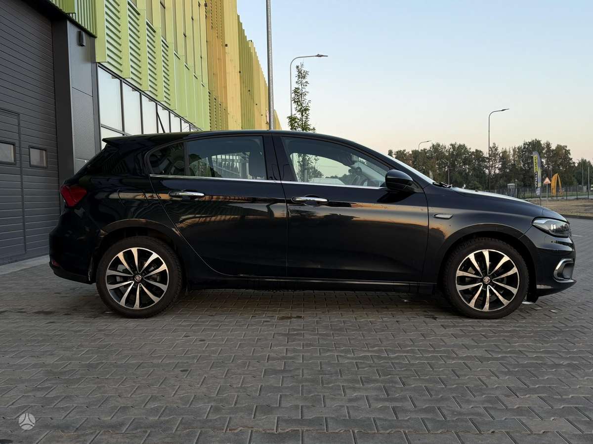 Fiat Tipo, 1.6 l., hatchback