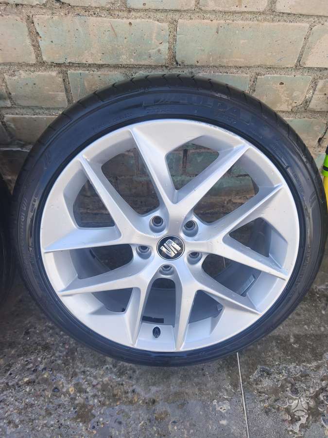 Seat Leon, lengvojo lydinio, R18