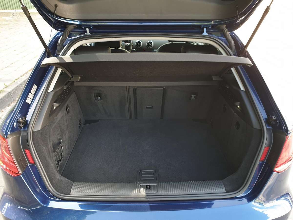 Audi A3, 1.4 l., hatchback