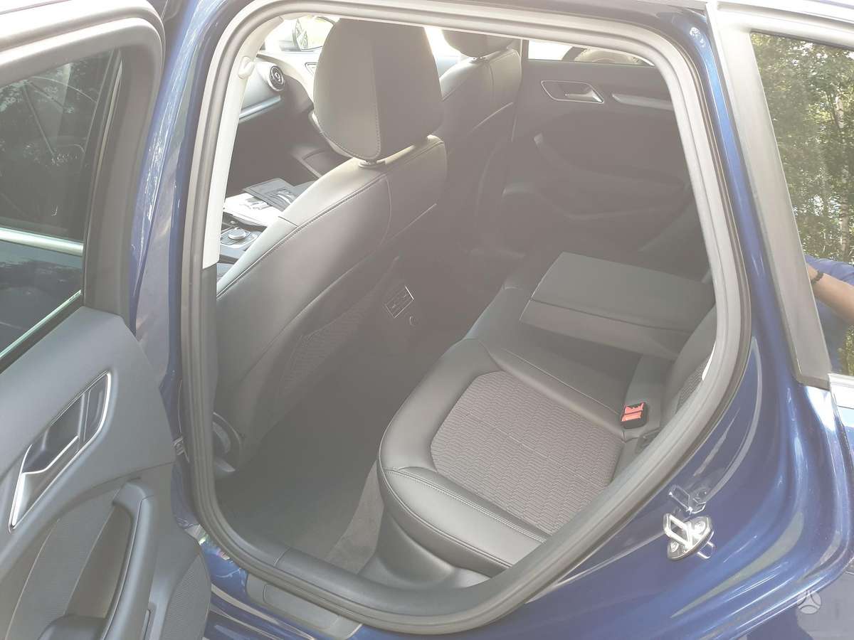 Audi A3, 1.4 l., hatchback