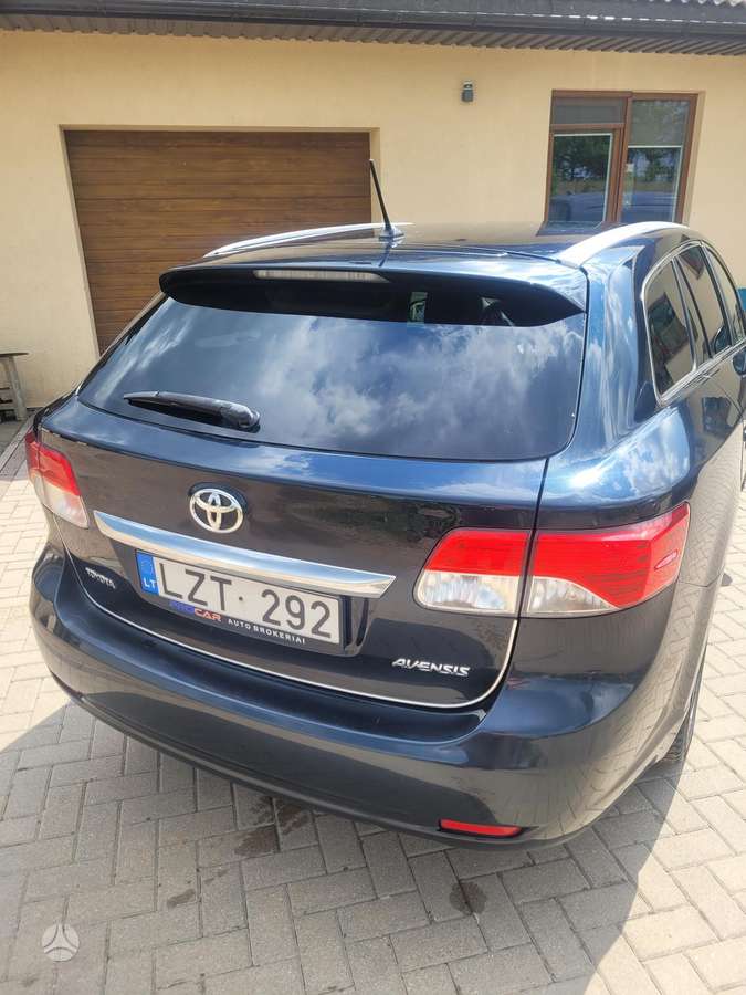 Toyota Avensis - 3