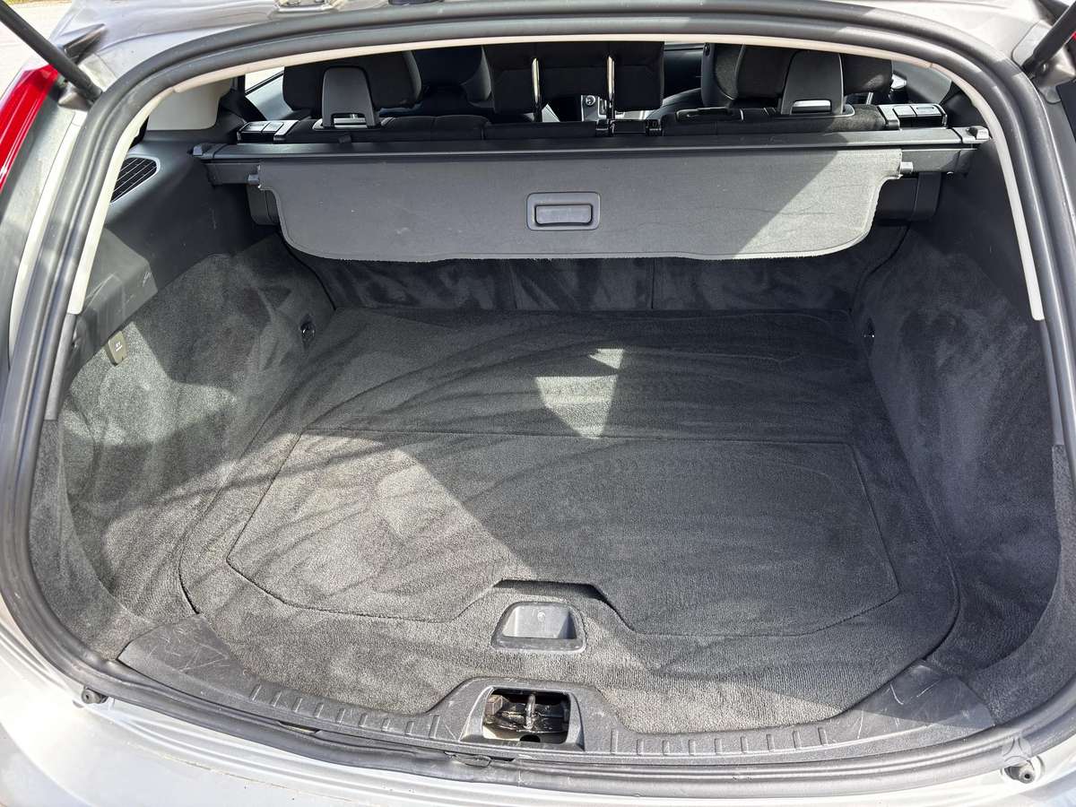 Volvo V60, 2.4 l., Универсал