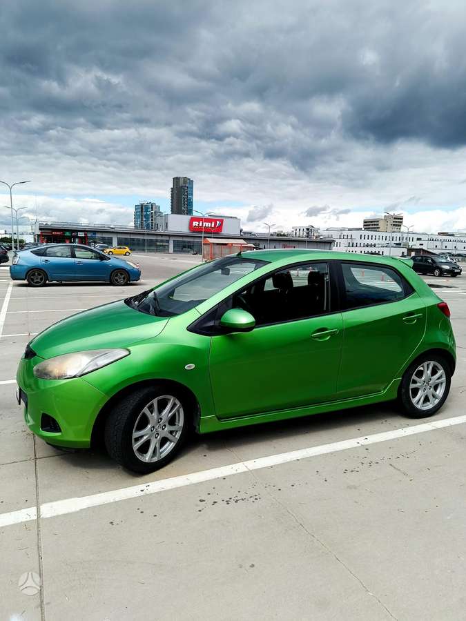 Mazda 2, 1.5 l., hatchback