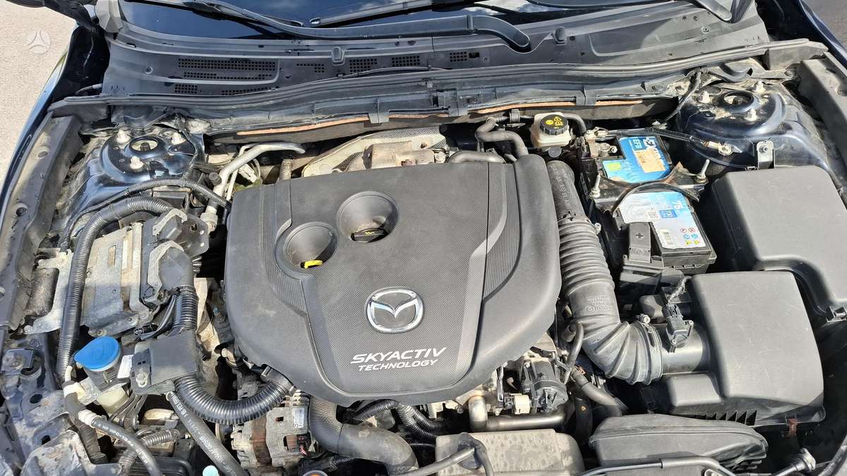 Mazda 3, 2.2 l., hečbekas