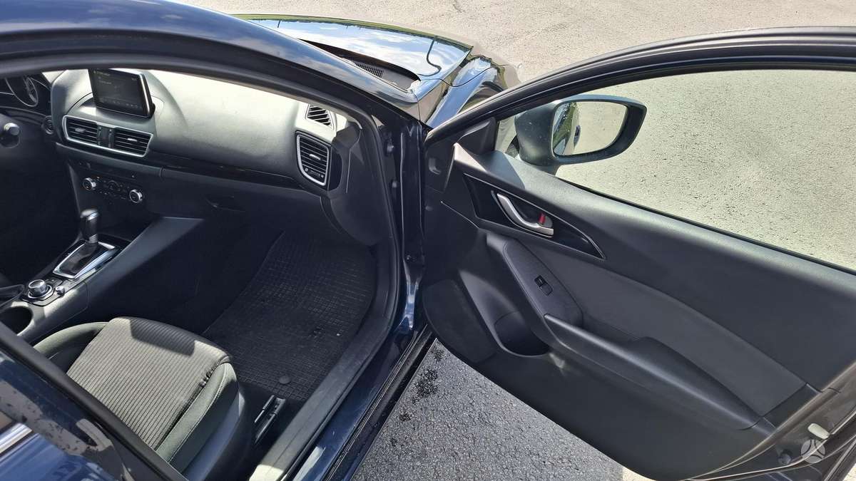 Mazda 3, 2.2 l., hečbekas