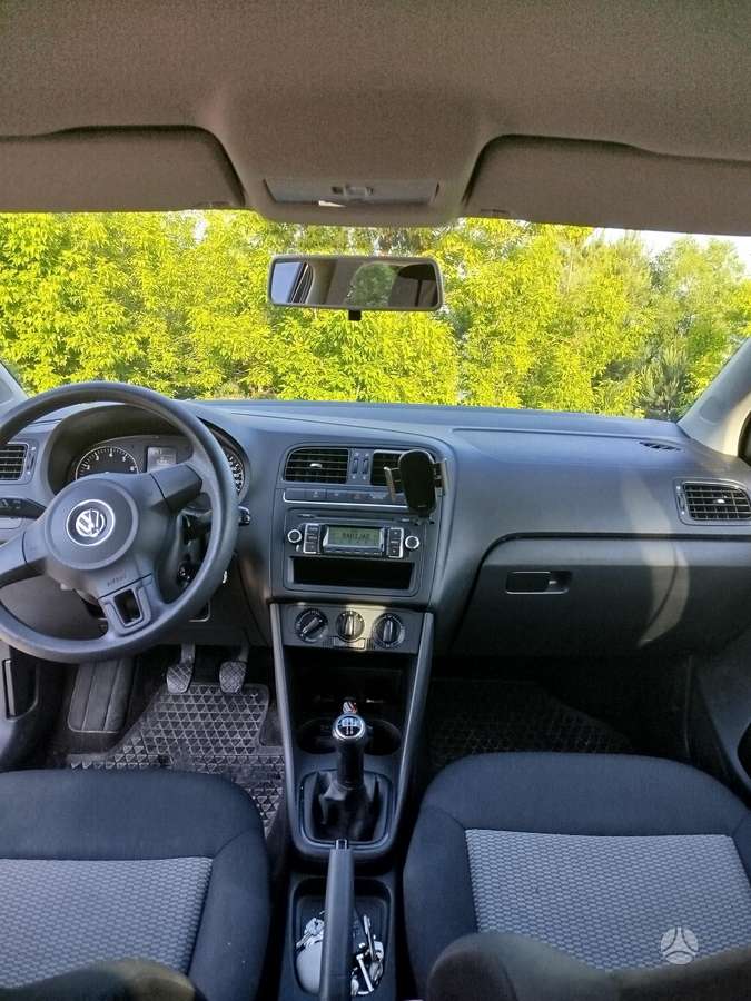 Volkswagen Polo - 10