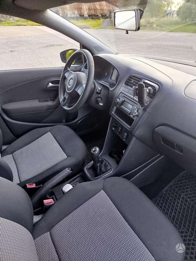 Volkswagen Polo - 11