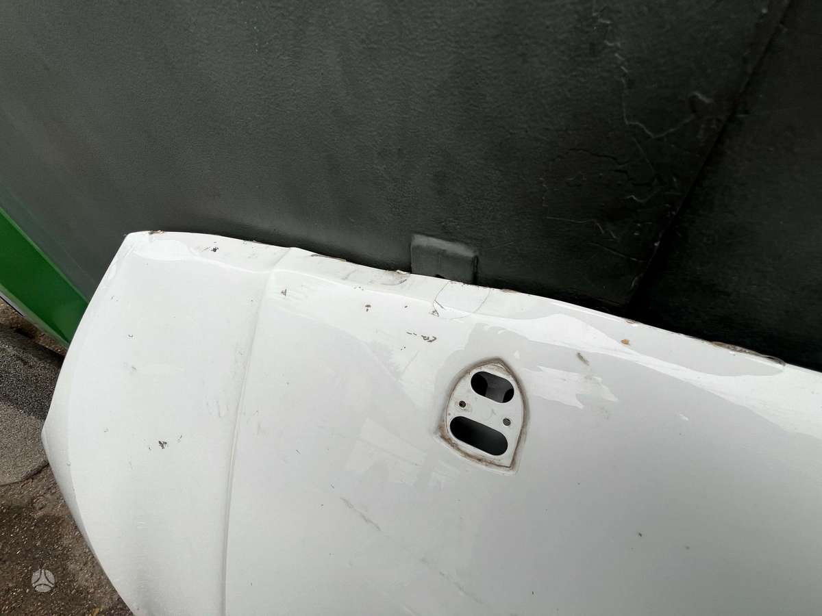Porsche Cayenne hood (front, rear)