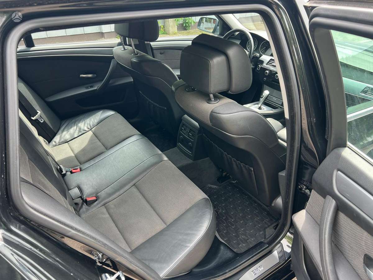 BMW 520, 2.0 l., Универсал