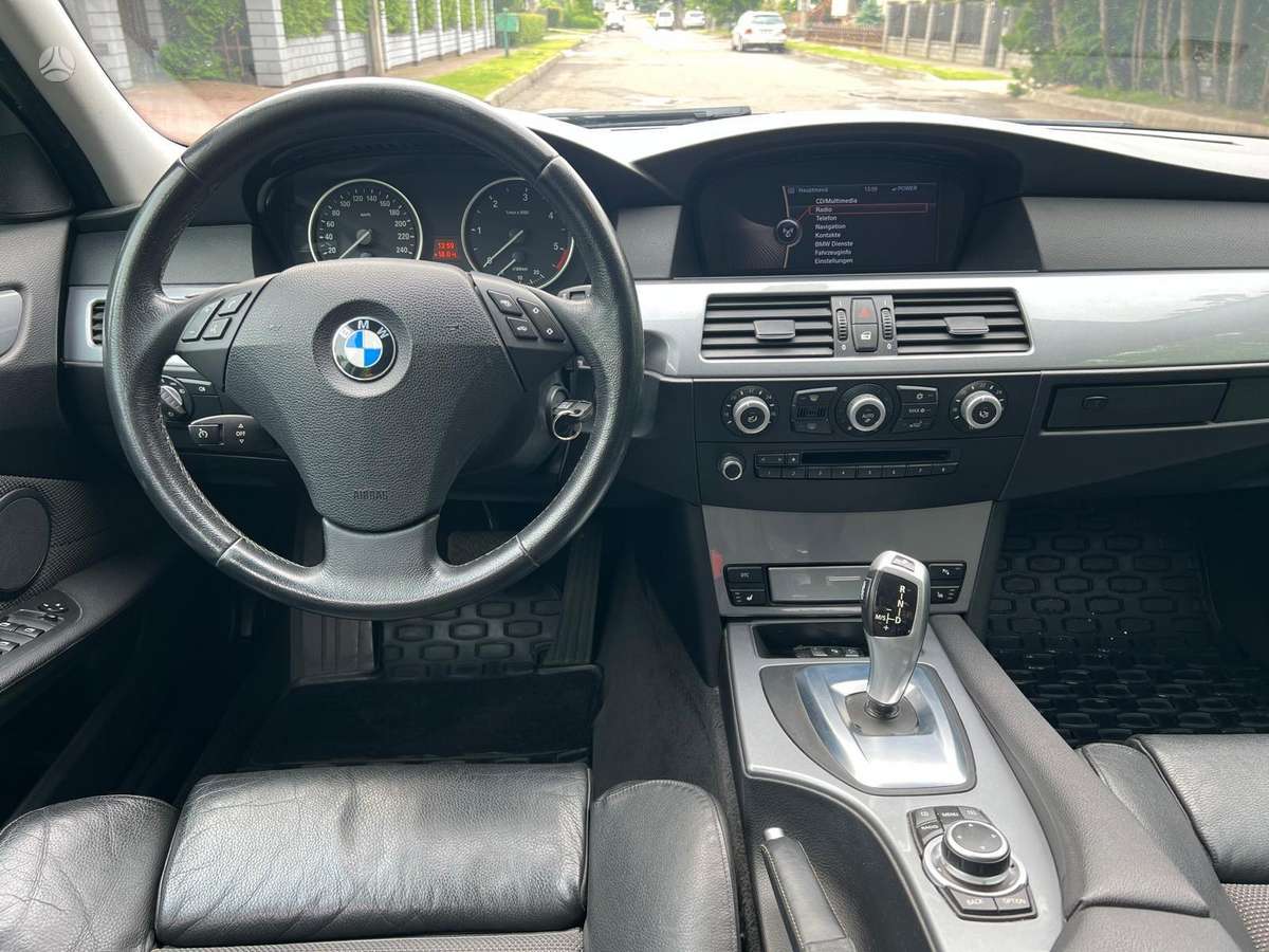 BMW 520, 2.0 l., Универсал