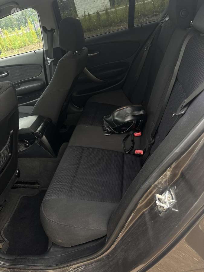BMW 118, 2.0 l., hatchback