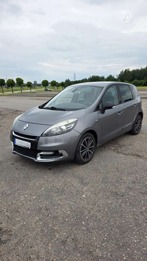 Renault Scenic - 1