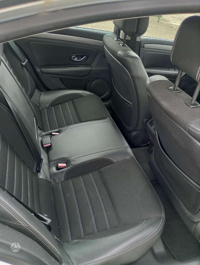 Renault Laguna, 1.5 l., Хэтчбек