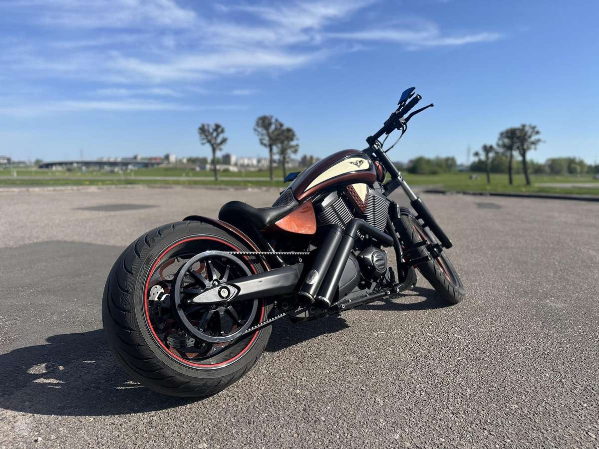 Victory Jackpot 1634cc, choppers