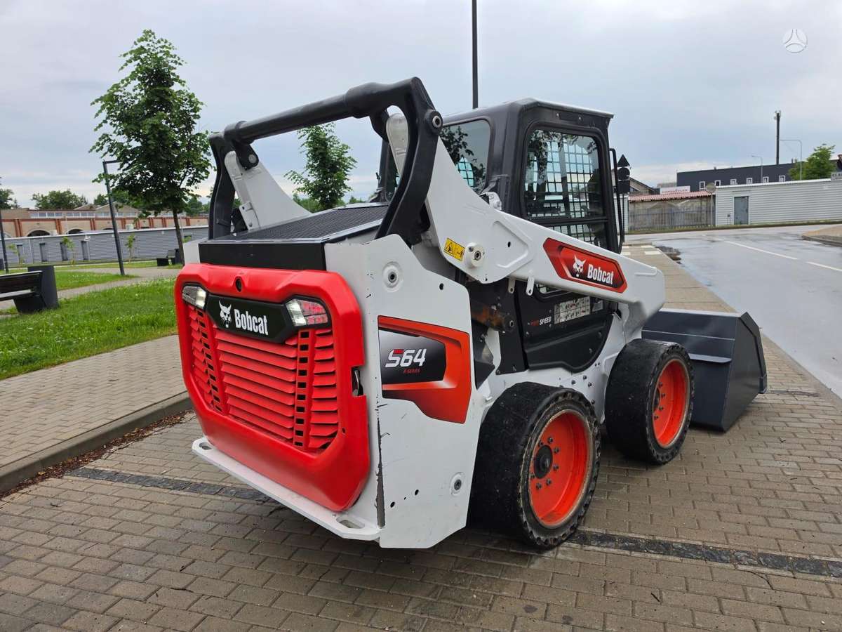 Bobcat S66, mini krautuvai