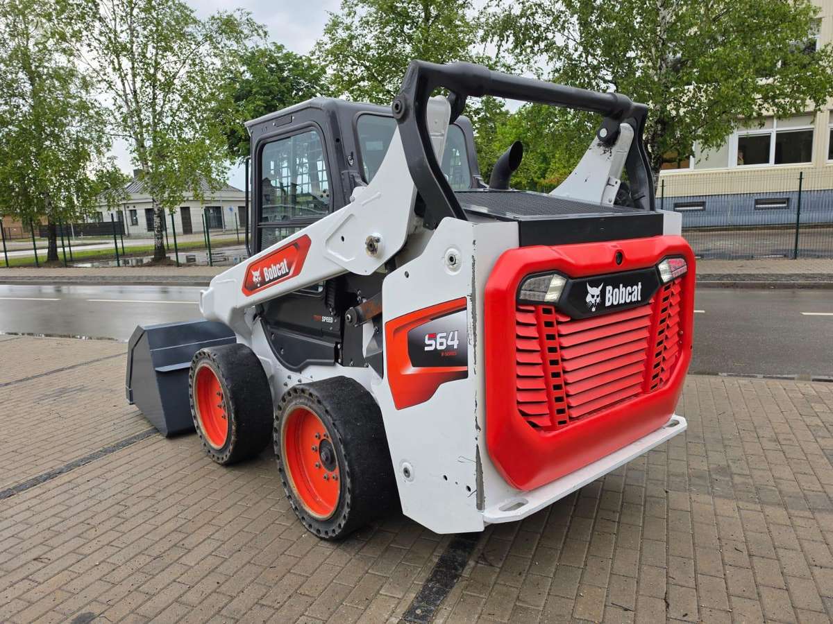 Bobcat S66, mini krautuvai