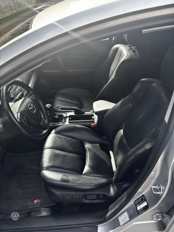 Mazda 6, 2.2 l., Хэтчбек