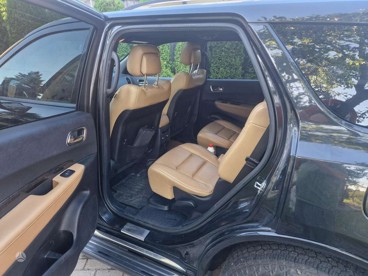 Dodge Durango, 5.7 l., off-road / crossover