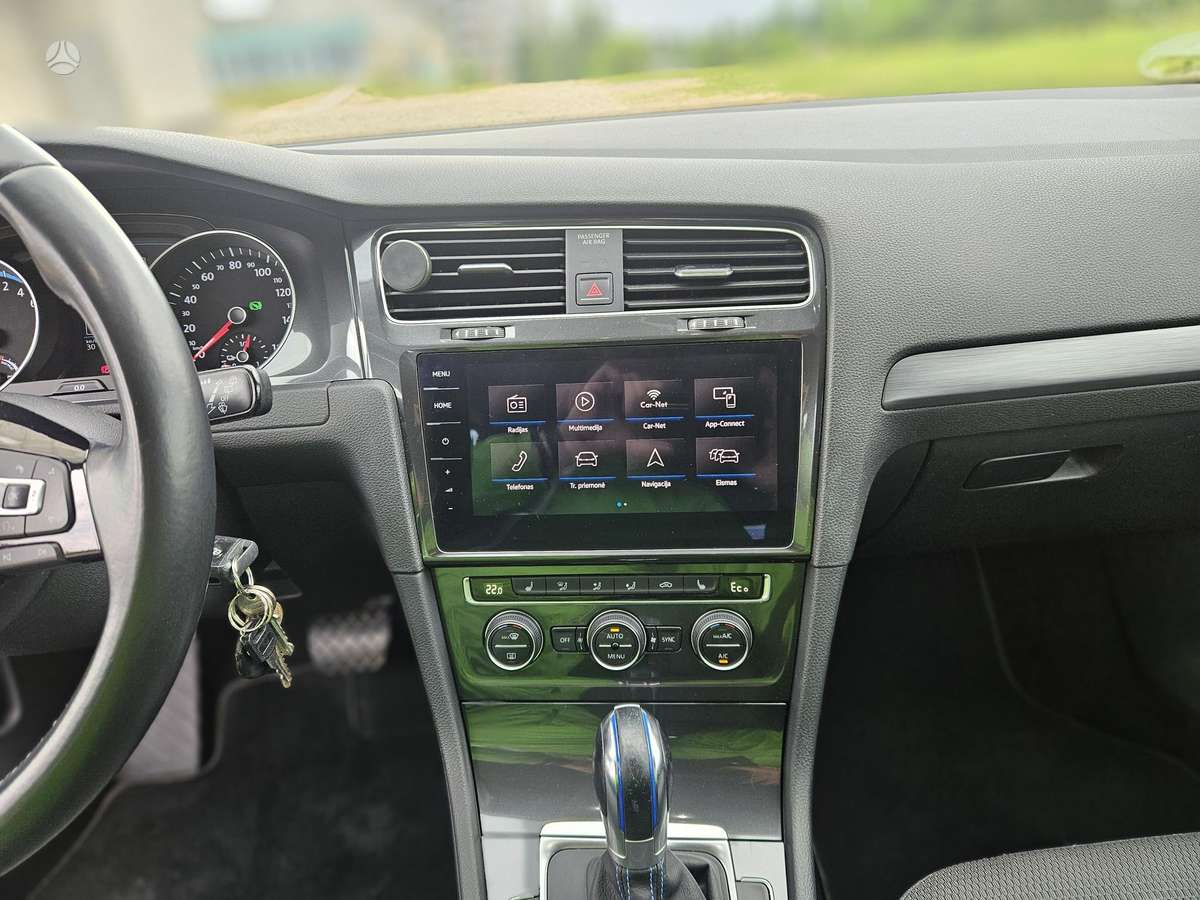 Volkswagen Golf, 36 kWh, hatchback