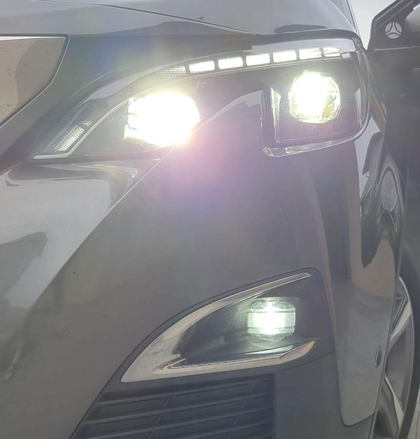 Peugeot 3008 - 11