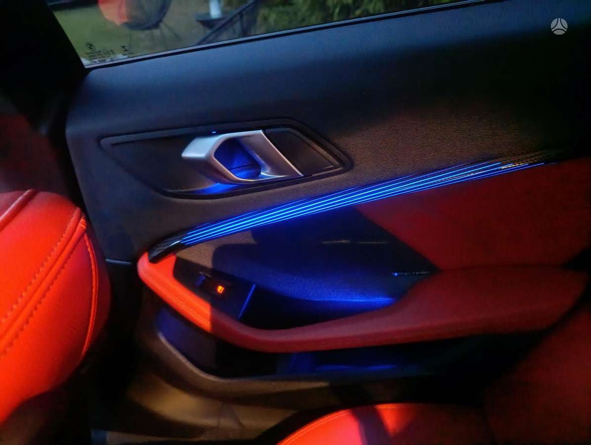 BMW M235 Gran Coupe , 2.0 l., Седан