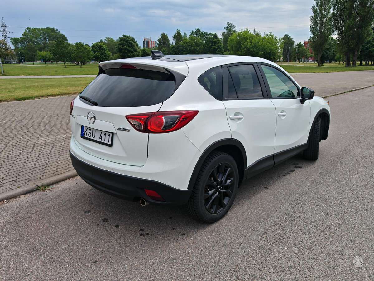 Mazda CX-5, 2.0 l., off-road / crossover