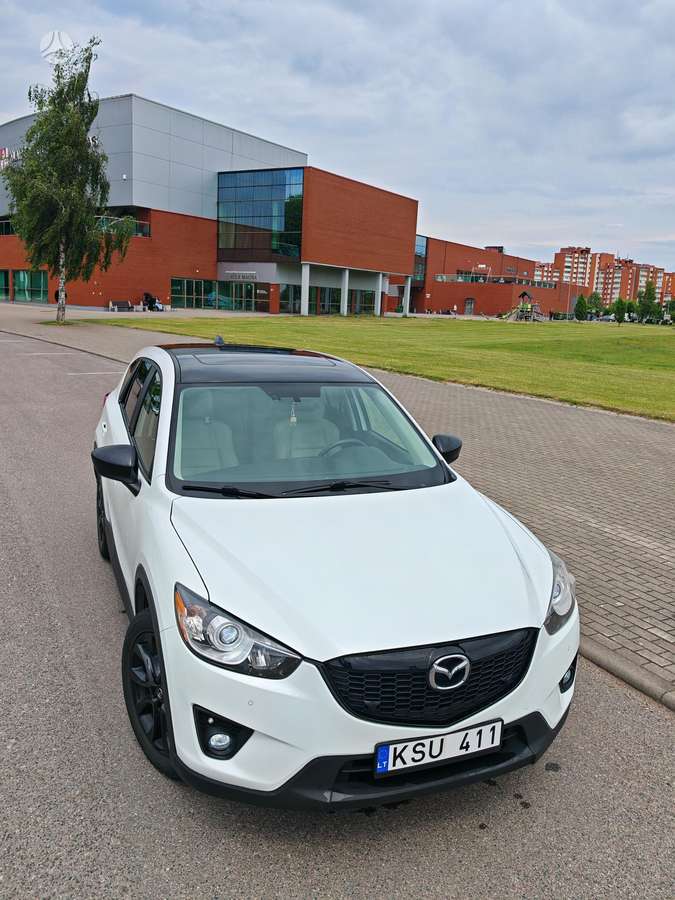 Mazda CX-5, 2.0 l., off-road / crossover