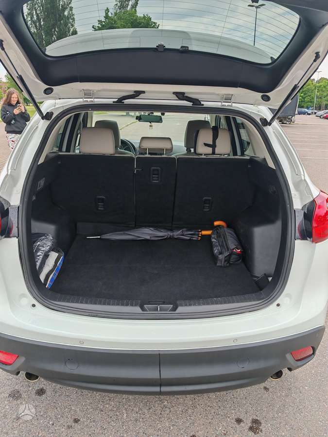 Mazda CX-5, 2.0 l., off-road / crossover
