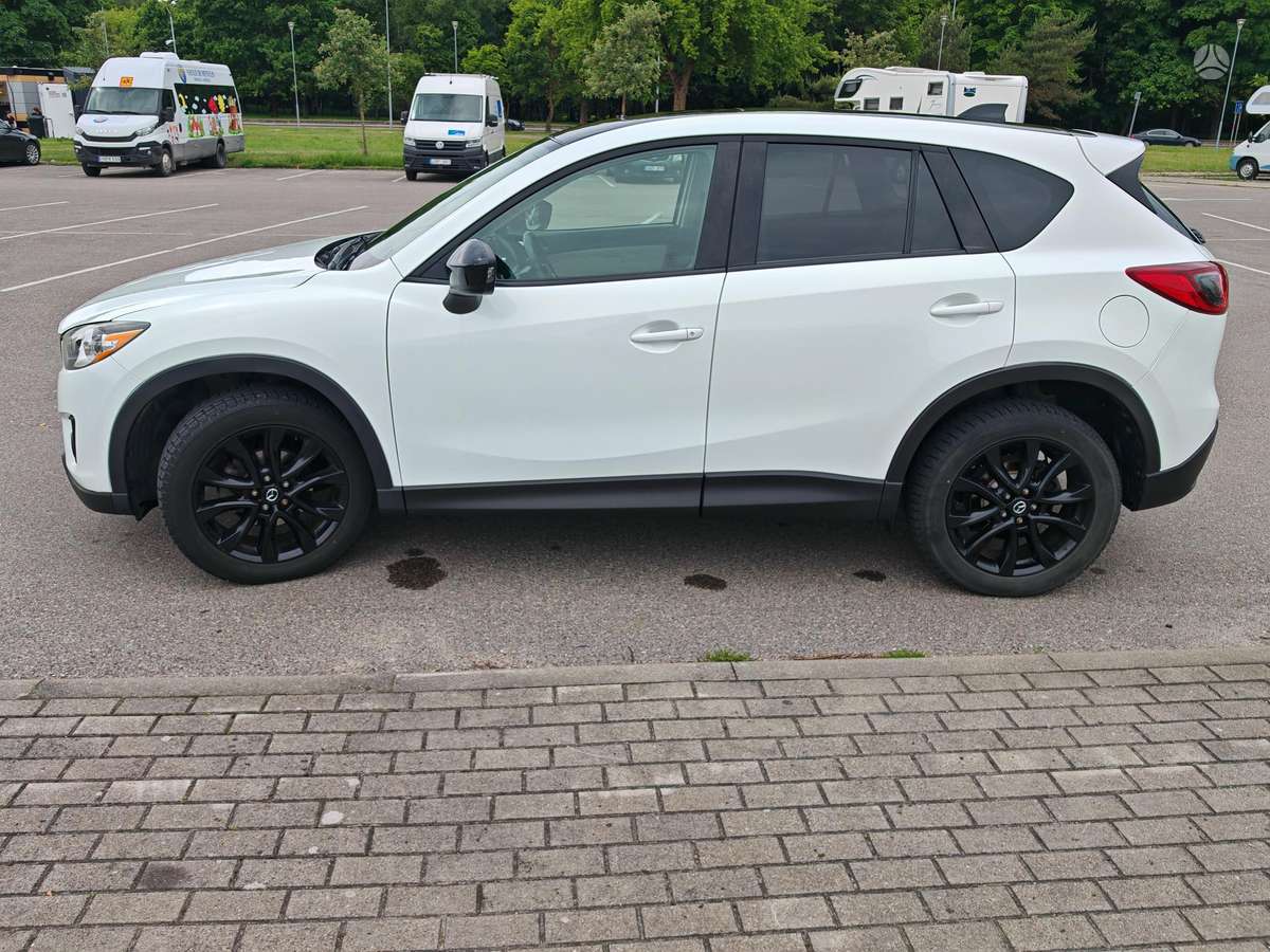 Mazda CX-5, 2.0 l., off-road / crossover