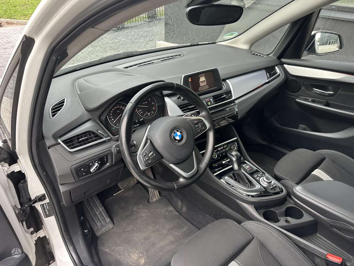 BMW 218 Active Tourer, 2.0 l., mpv / minivan