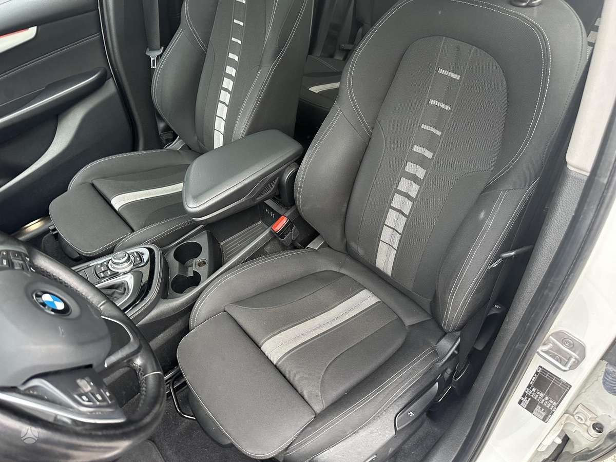 BMW 218 Active Tourer, 2.0 l., mpv / minivan